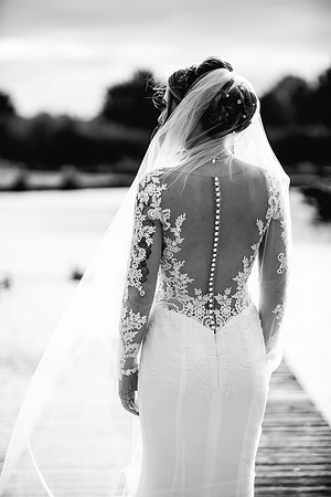 Aston Marina Wedding Photography - Sarah & Mathew-396
