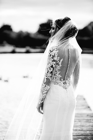 Aston Marina Wedding Photography - Sarah & Mathew-397