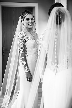 Aston Marina Wedding Photography - Sarah & Mathew-409