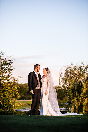 Aston Marina Wedding Photography - Sarah & Mathew-511