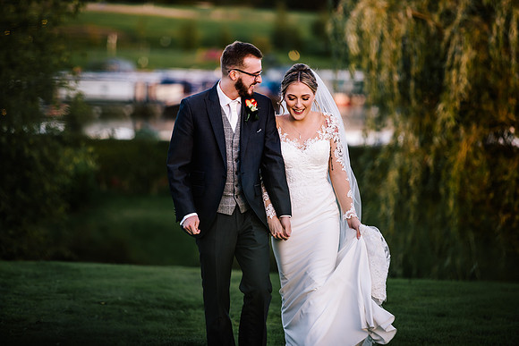 Aston Marina Wedding Photography - Sarah & Mathew-529