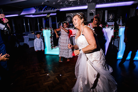 Jane & David - Gift Of A Wedding - Moat House Acton Trussell-726