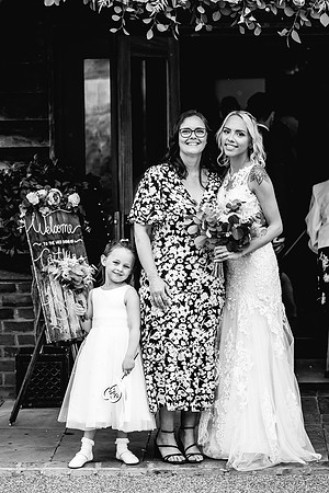 Sandhole Oak Barn Wedding Photography - Caitlin & Shane-579