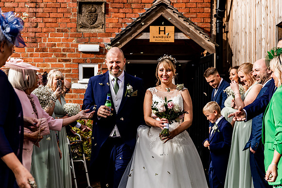 Hanbury Barn Wedding Photography - Laura & Phil-387