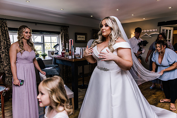 Manor House Hotel Wedding Photography - Megen & Dan-221