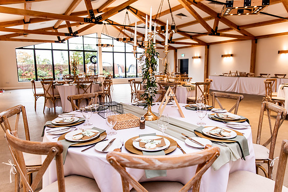 Hanbury Barn Wedding Photography - Laura & Phil-138
