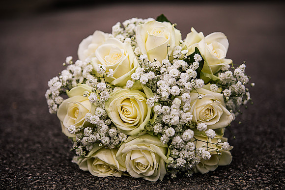 Jane & David - Gift Of A Wedding - Moat House Acton Trussell-32