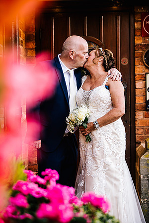 Jane & David - Gift Of A Wedding - Moat House Acton Trussell-494