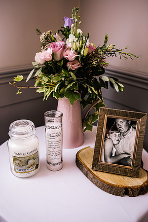 Dovecliff Hall Hotel Wedding Photography - Staffordshire Wedding Photographer - Kirsty & Ian-31