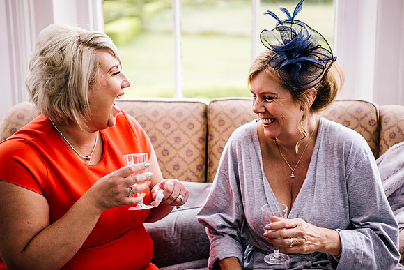 Dovecliff Hall Hotel Wedding Photography - Staffordshire Wedding Photographer - Kirsty & Ian-158