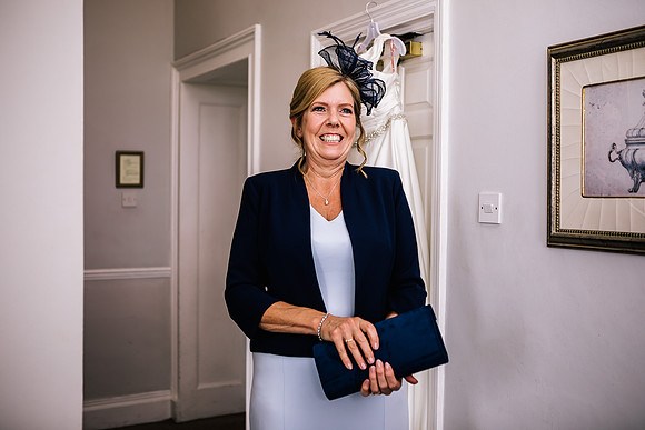 Dovecliff Hall Hotel Wedding Photography - Staffordshire Wedding Photographer - Kirsty & Ian-203