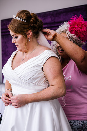 Dovecliff Hall Hotel Wedding Photography - Staffordshire Wedding Photographer - Kirsty & Ian-217