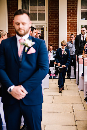 Dovecliff Hall Hotel Wedding Photography - Staffordshire Wedding Photographer - Kirsty & Ian-249