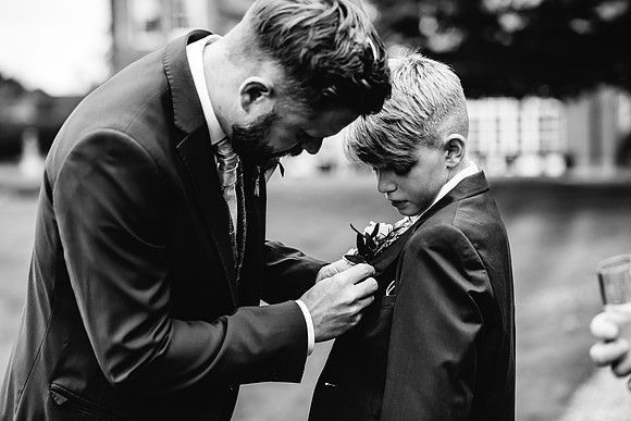 Dovecliff Hall Hotel Wedding Photography - Staffordshire Wedding Photographer - Kirsty & Ian-413
