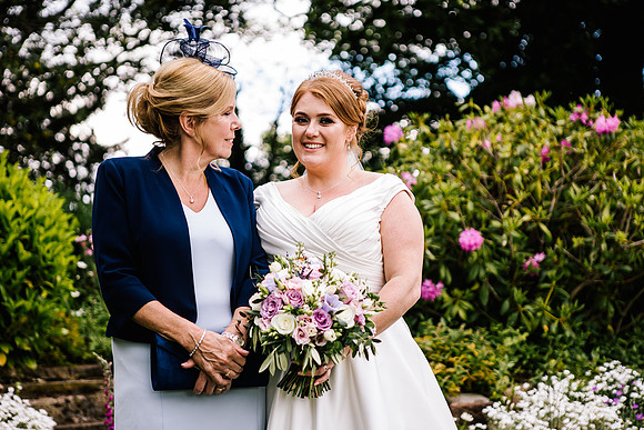 Dovecliff Hall Hotel Wedding Photography - Staffordshire Wedding Photographer - Kirsty & Ian-428