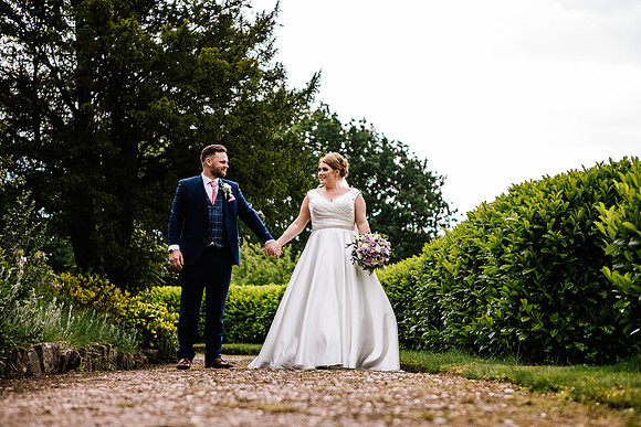 Dovecliff Hall Hotel Wedding Photography - Staffordshire Wedding Photographer - Kirsty & Ian-456