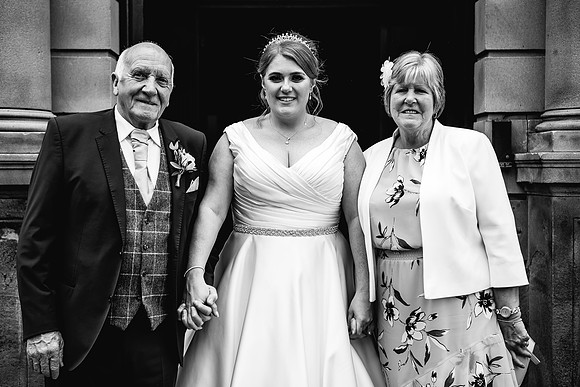 Dovecliff Hall Hotel Wedding Photography - Staffordshire Wedding Photographer - Kirsty & Ian-530