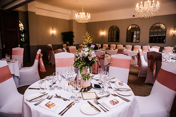 Dovecliff Hall Hotel Wedding Photography - Staffordshire Wedding Photographer - Kirsty & Ian-549