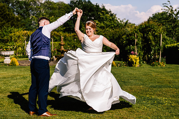 Dovecliff Hall Hotel Wedding Photography - Staffordshire Wedding Photographer - Kirsty & Ian-728