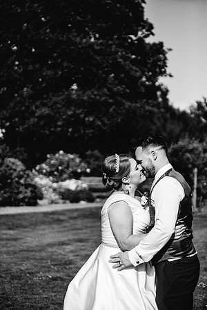 Dovecliff Hall Hotel Wedding Photography - Staffordshire Wedding Photographer - Kirsty & Ian-736