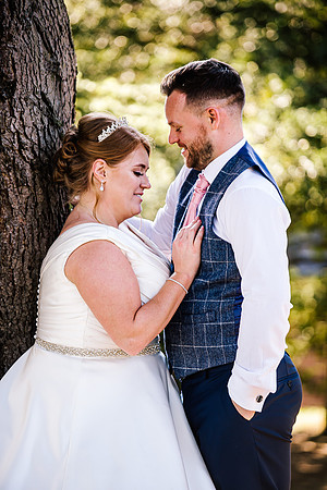 Dovecliff Hall Hotel Wedding Photography - Staffordshire Wedding Photographer - Kirsty & Ian-763