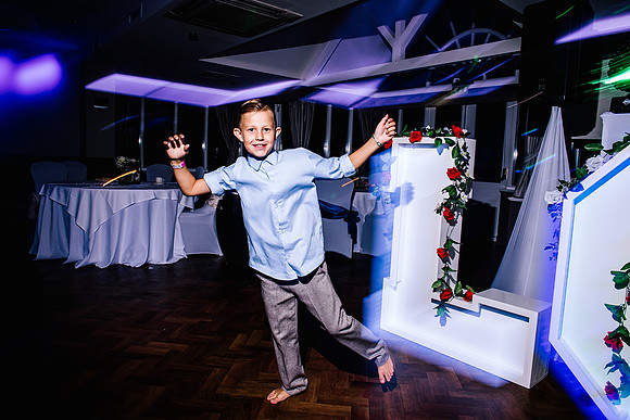 Jane & David - Gift Of A Wedding - Moat House Acton Trussell-799