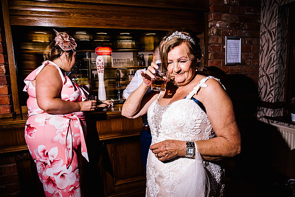 Jane & David - Gift Of A Wedding - Moat House Acton Trussell-697