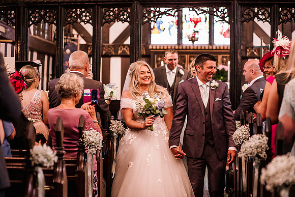 The Oak Tree Of Peover Wedding Photography - Cheshire Wedding Photographer-359
