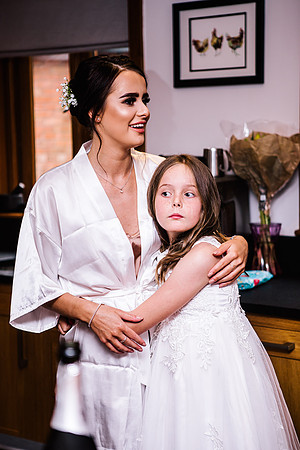 ASTON MARINA WEDDING PHOTOGRAPHY - STAFFORDSHIRE WEDDING PHOTOGRAPHER - ZOE & BRYAN-202