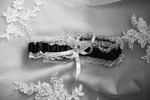 Staffordshire Moorlands Wedding Photography -  Lisa & Andy-18