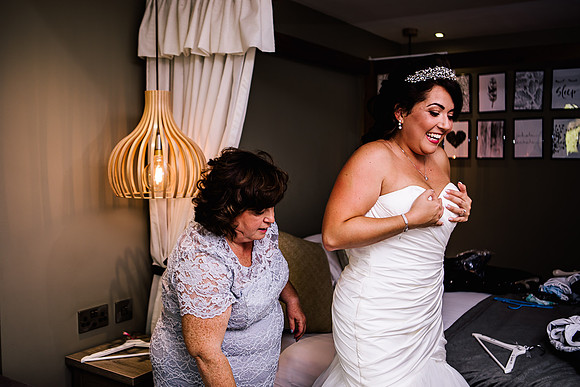 Moddershall Oaks Wedding Photography - Staffordshire Wedding Photographer - Nicky & Tom-191
