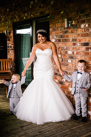 Moddershall Oaks Wedding Photography - Staffordshire Wedding Photographer - Nicky & Tom-202