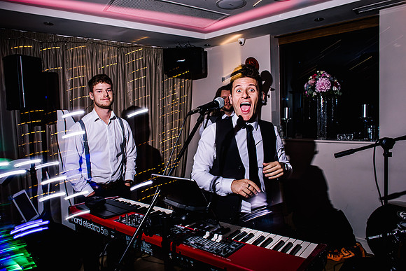 Moddershall Oaks Wedding Photography - Staffordshire Wedding Photographer - Nicky & Tom-914