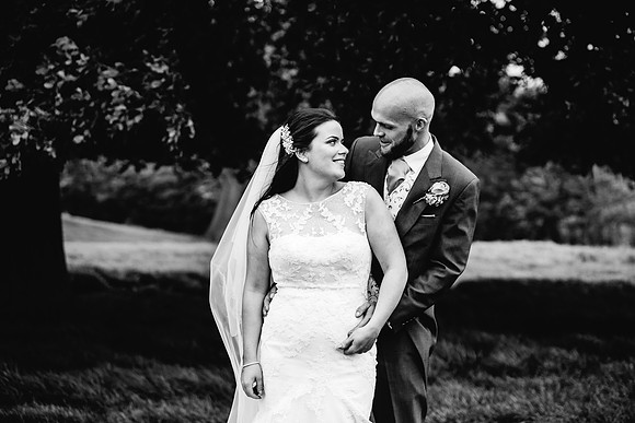 Rachel & Rich - Shropshire Wedding Photography - Market Drayton-818