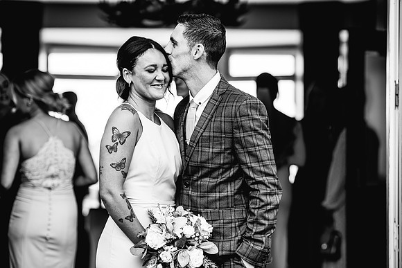 Wychwood Park Wedding Photography - Jessica & Mark-417