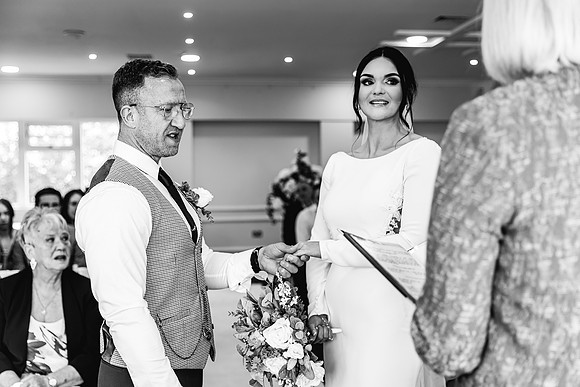 Wychwood Park Wedding Photography - Jessica & Mark-238