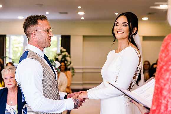 Wychwood Park Wedding Photography - Jessica & Mark-259