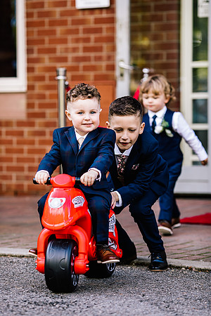 Wychwood Park Wedding Photography - Jessica & Mark-396