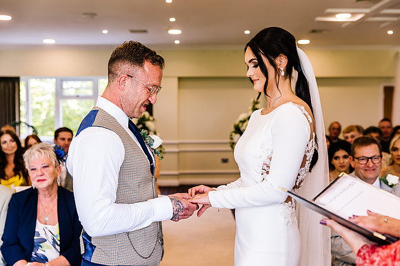 Wychwood Park Wedding Photography - Jessica & Mark-276