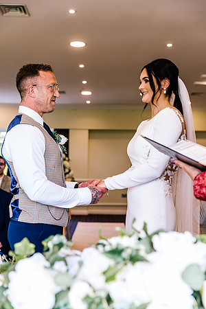 Wychwood Park Wedding Photography - Jessica & Mark-255