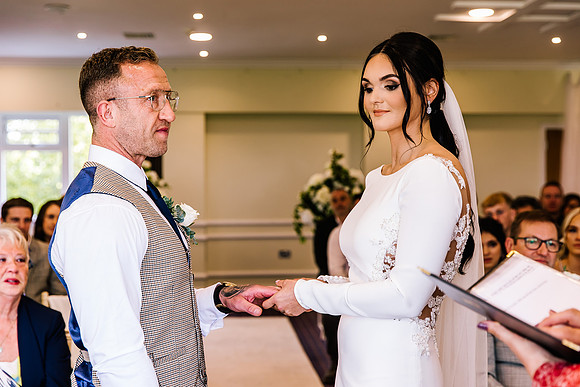 Wychwood Park Wedding Photography - Jessica & Mark-278