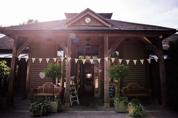 The Oak Tree Of Peover Wedding Photography - Cheshire Wedding Photographer-436
