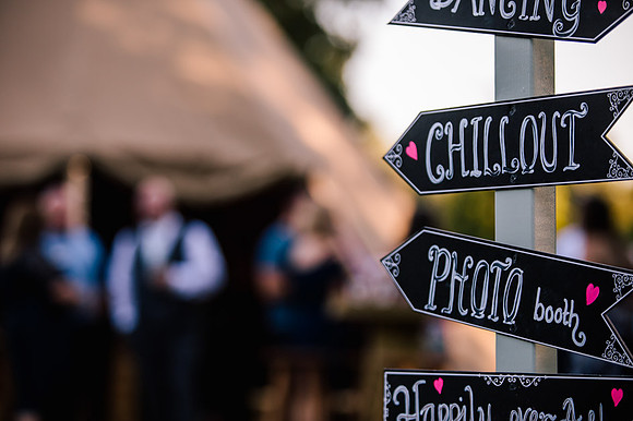 The Oak Tree Of Peover Wedding Photography - Cheshire Wedding Photographer-1018