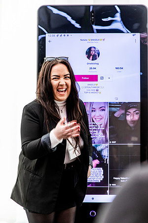Tiktok HQ. - Stealthmode Agency Day-10