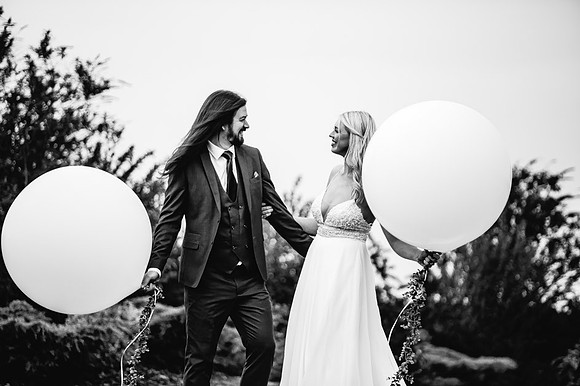 Aston Marina Wedding Photography - Staffordshire Wedding Photographer-91