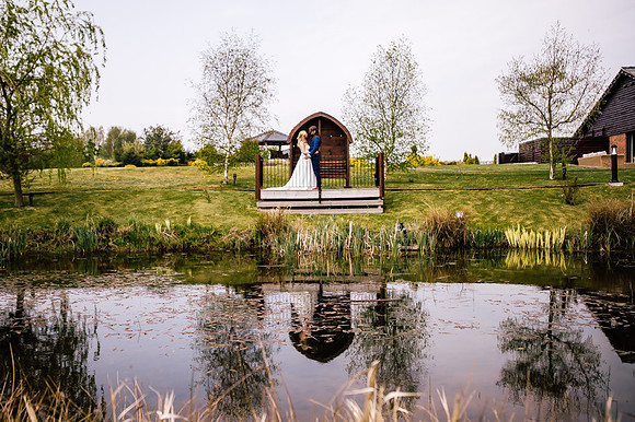 Aston Marina Wedding Photography - Staffordshire Wedding Photographer-40