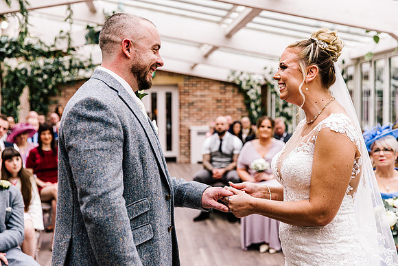 Foxtail Barns Wedding Photography - Kate & Jonathon-330