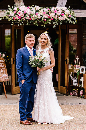 Sandhole Oak Barn Wedding Photography - Caitlin & Shane-546