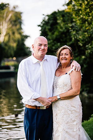 Jane & David - Gift Of A Wedding - Moat House Acton Trussell-377