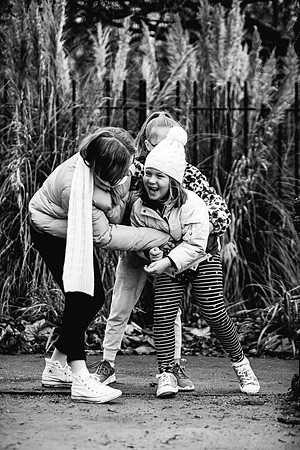 Staffordshire Famiy Photographer - Natural Family Photos - Wood Family-19
